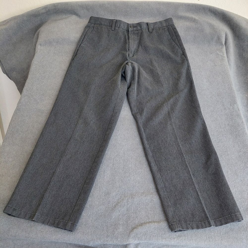 Men's Dockers Classic Fit Grey Chino Pants 33x29 Flat Front